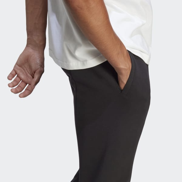 Czerń Future Icons Badge of Sport Pants