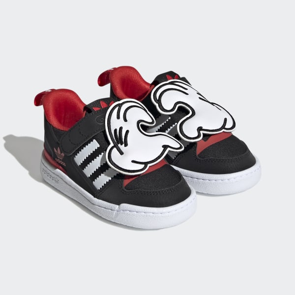 Negro Tenis Forum 360 Disney