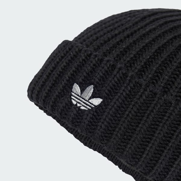 Svart Fisherman Short Beanie