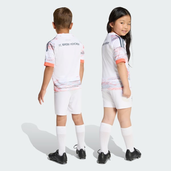 White FC Bayern 25/26 Away Mini Kit Kids