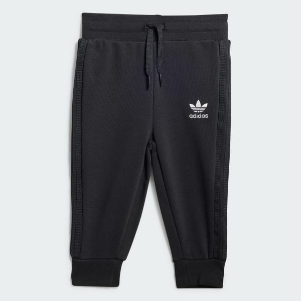 ブラック adidas × Disney ミッキーマウス クルーセット キッズ