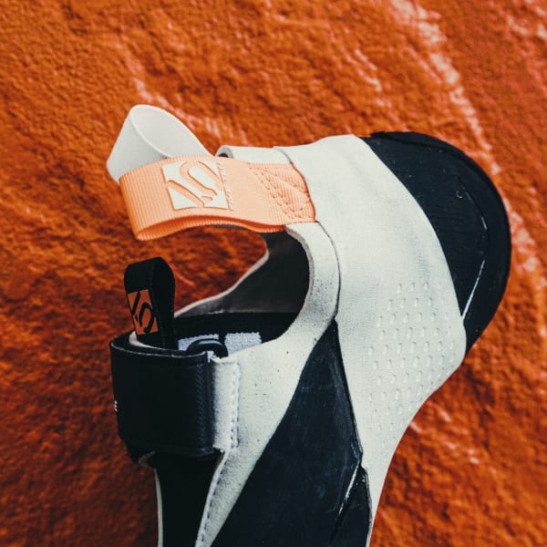 WeiBe schwarze und orangene Five Ten Hiangle Kletterschuhe fur Frauen adidas Osterreich