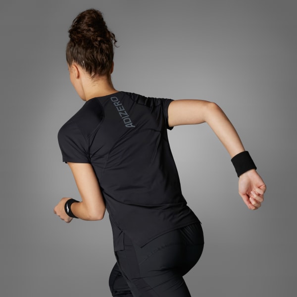 ブラック アディゼロ ランニング半袖Tシャツ