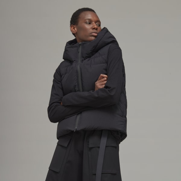Svart Classic Short Puffy Down Vest KO077