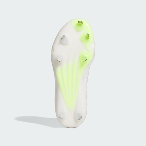 Vit Adizero Instinct+ Dobbskor