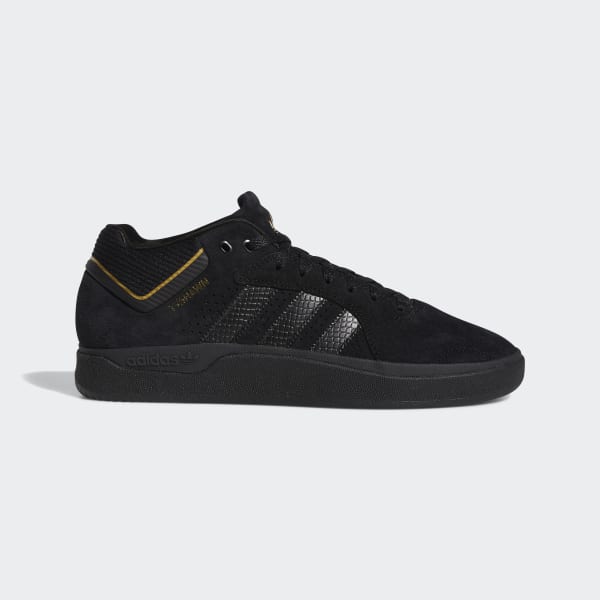 adidas black shoe