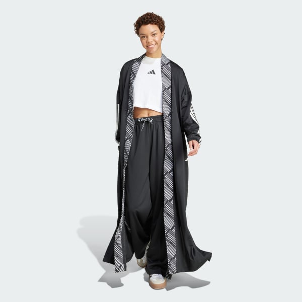 Hitam Cover-Up Ekstra Panjang Emerging Harmony