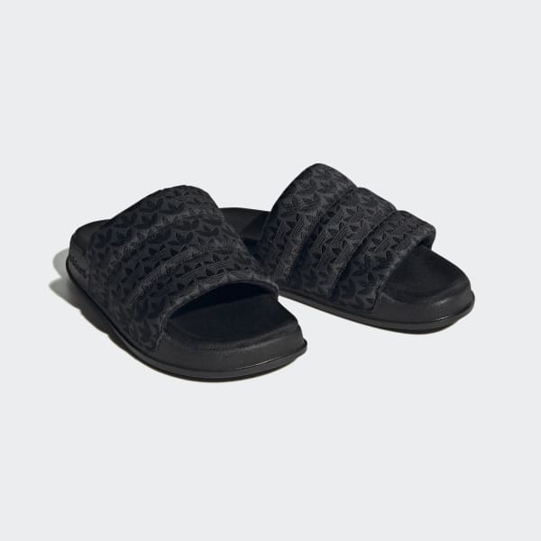 Schwarz Essential adilette
