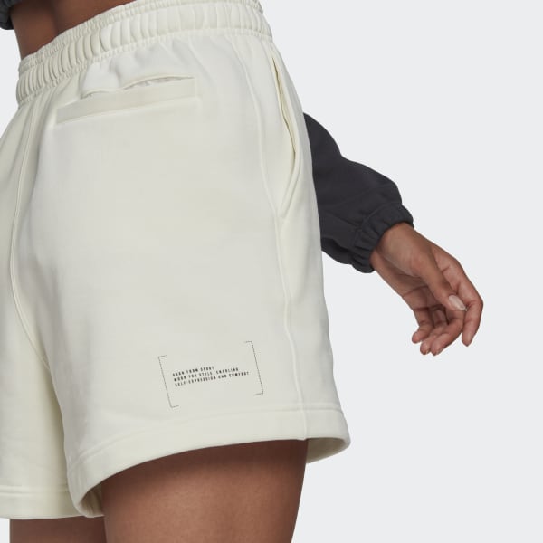 White Sweat Shorts TA058