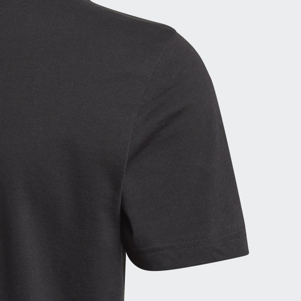 Svart Essentials T-skjorte