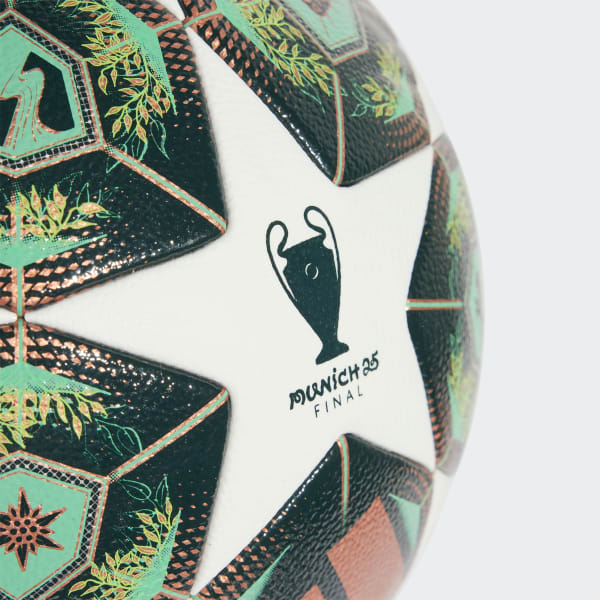 wit UCL Competition 24/25 Knockout Phase Voetbal