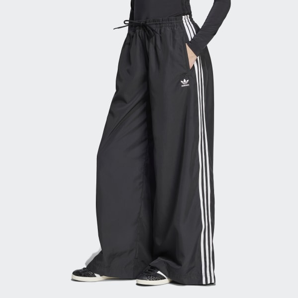 【adidas】adicolor Firebird Oversized トラックパンツレッド adidas adicolor Firebird Oversized Track Pants - Red | Free