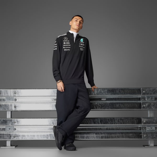 Svart MERCEDES - AMG PETRONAS FORMULA ONE TEAM 1/4 ZIP
