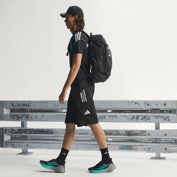 zwart MERCEDES - AMG PETRONAS FORMULA 1 TEAM MECHANICS SHORT