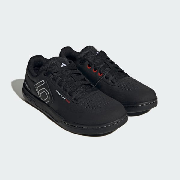 Five ten adidas samba top