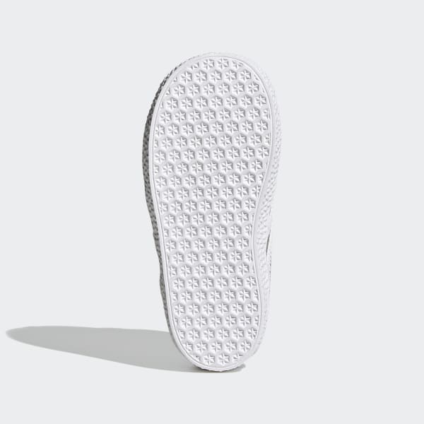 Grau Gazelle Schuh