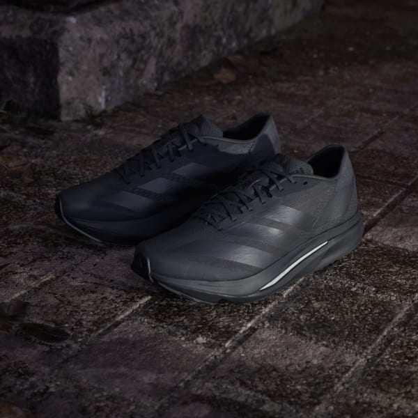 Black Adizero SL 2