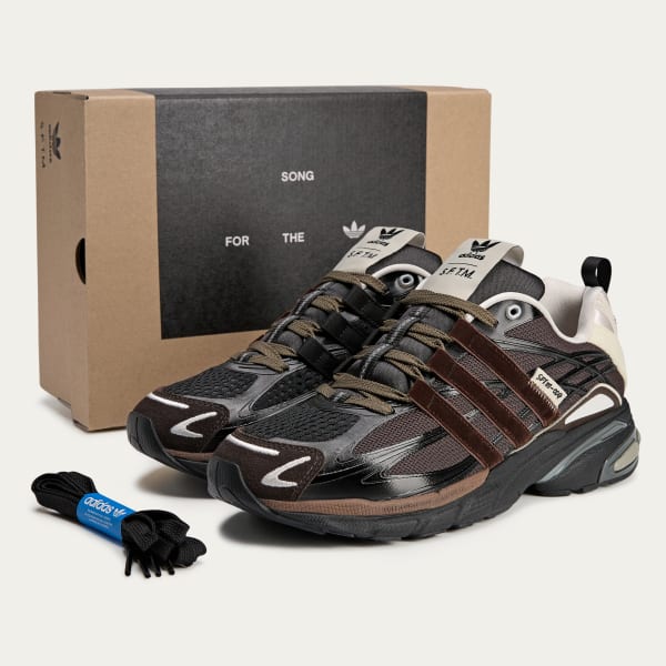 Adidas cushion shoes hotsell