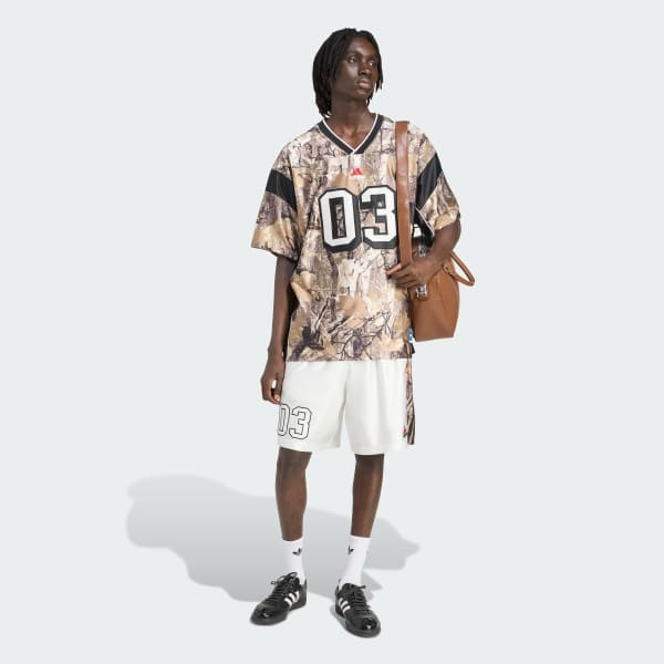 ホワイト アディダス オリジナルス 迷彩柄 ショーツ