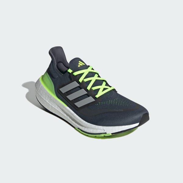 Adidas light clearance grey sneakers