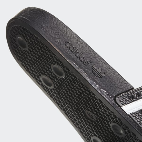 chinelo adidas originals adilette preto