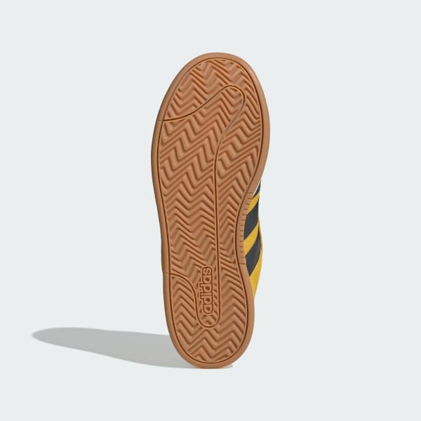 Kuning Sepatu Grand Court Alpha