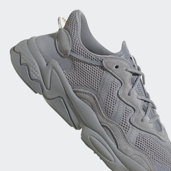 Vechter onaangenaam Ritmisch adidas OZWEEGO Shoes - Grey | Men's Lifestyle | adidas US