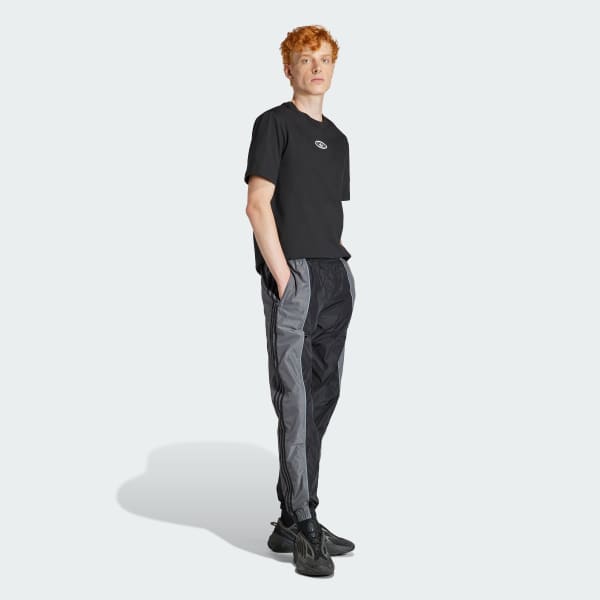 adidas Originals Men's Rekive Woven Track Pants, Black/Arctic Night,  X-Small : : Clothing, Shoes & Accessories