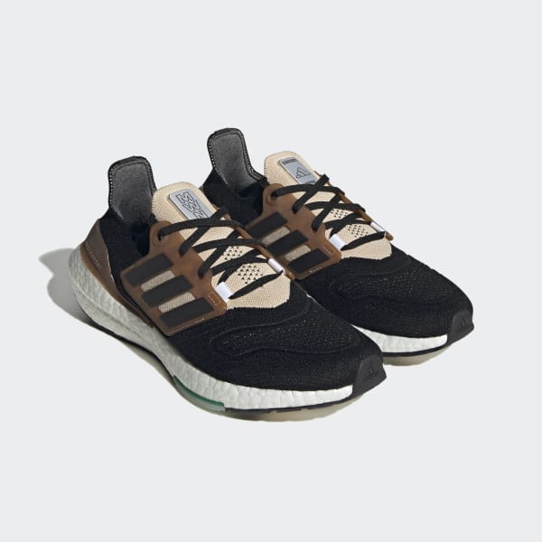 Svart Ultraboost 22 Made with Nature Shoes