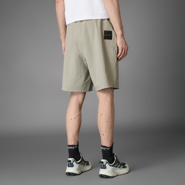 Bej adidas National Geographic WIND.RDY Şort