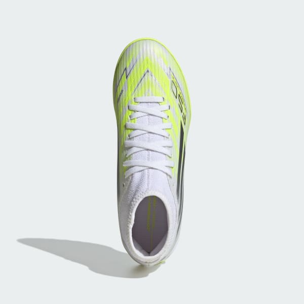 Blanco Tacos de Fútbol F50 SPARKFUSION CLUB de Corte Medio para Pasto Artificial para Mujer