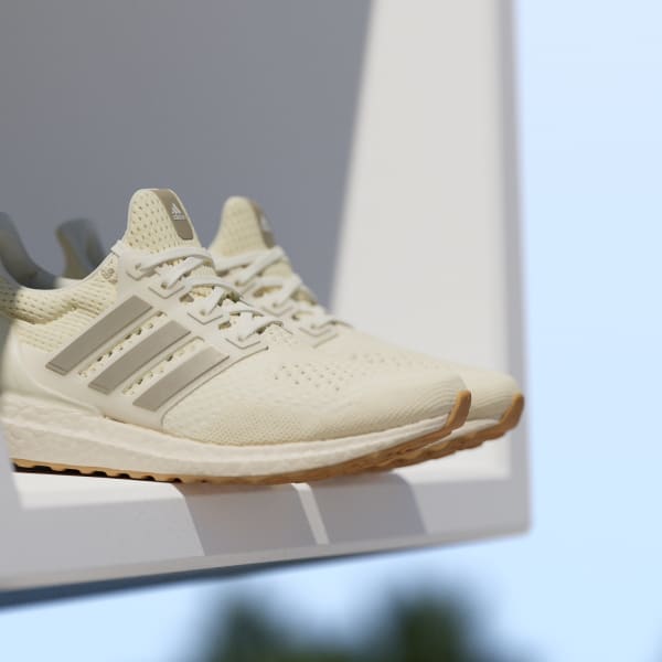 ULTRABOOST 1.0 SHOES