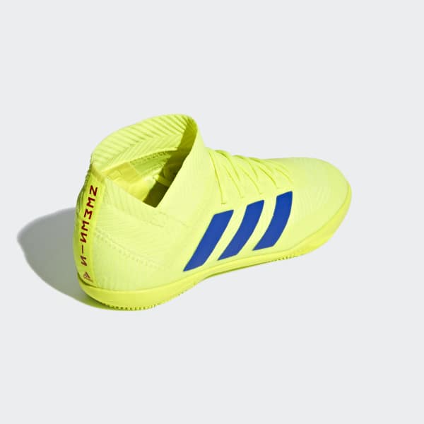 botines nemeziz futsal