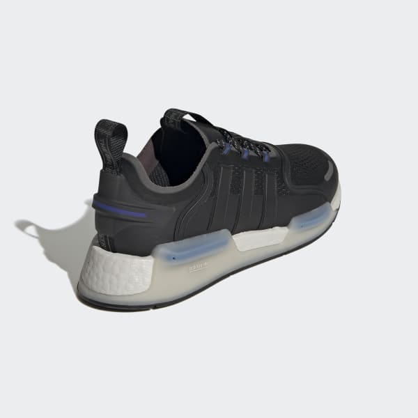 Adidas hotsell preto nmd