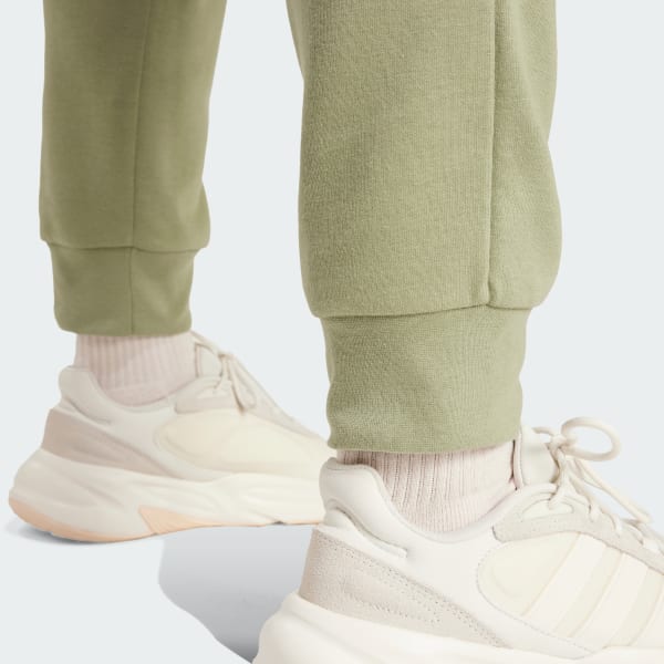 Adidas regular tapered 2025