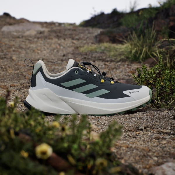 Grey ADIDAS NATIONAL GEOGRAPHIC TERREX TRAILMAKER 2 GORE-TEX HIKING SHOES