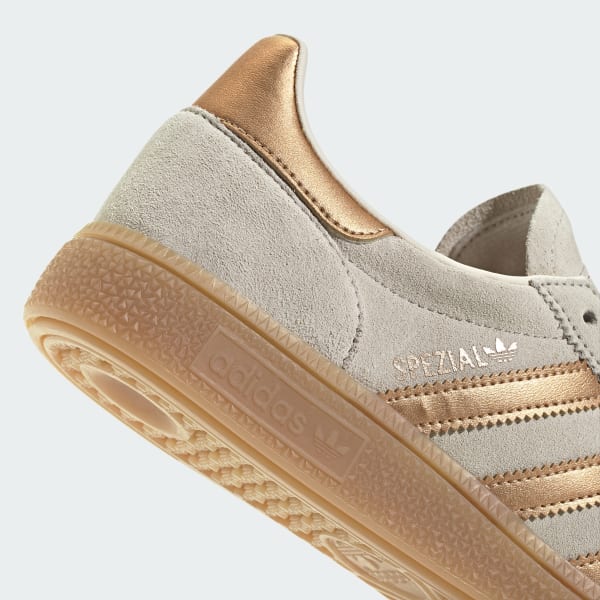 adidas HANDBALL SPEZIAL SHOES - Beige | Free Shipping with adiClub