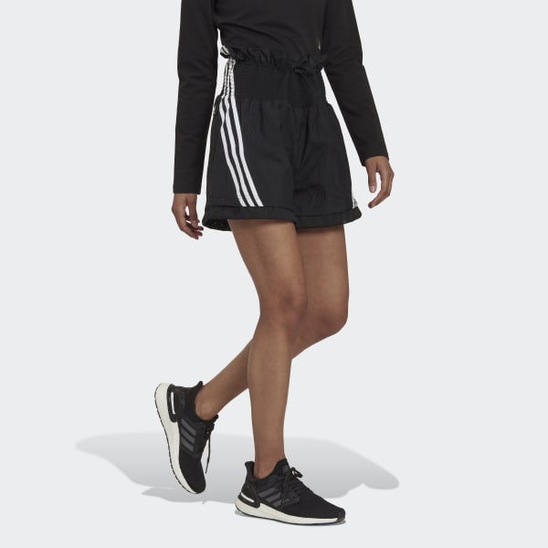 Svart Field Issue Woven Shorts TL900