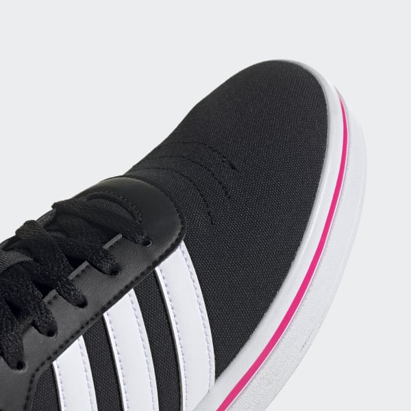 Adidas women's heawin hot sale sneaker  black/white/shocking pink