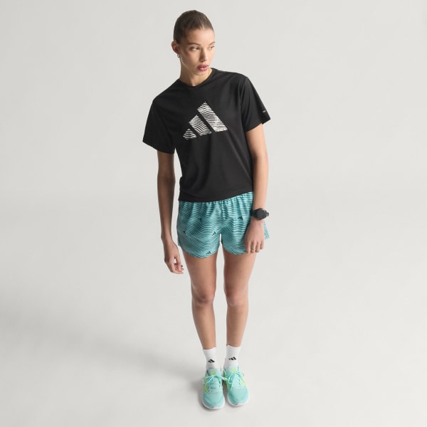 Hitam T-shirt Adi365 Running Essentials Brand Love