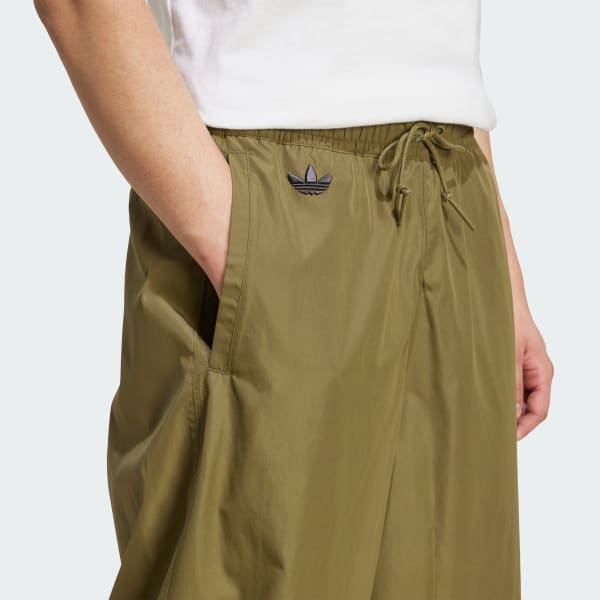 adidas Neuclassics Track Pant - Green | Free Shipping with adiClub