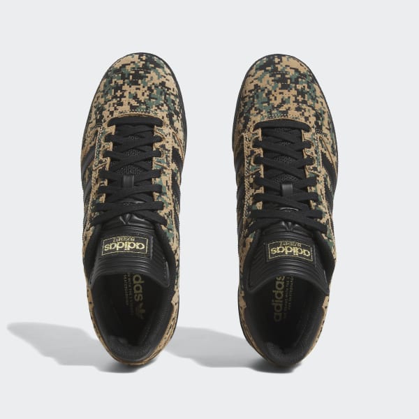 Negro Tenis Busenitz