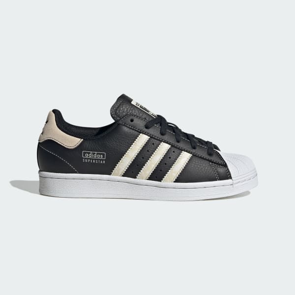 Adidas superstar balnco y negro top