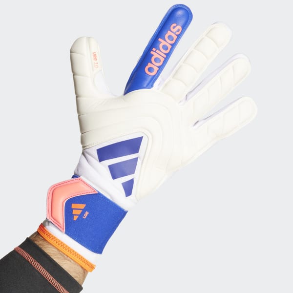 League_IX3832_db010_hover_stan