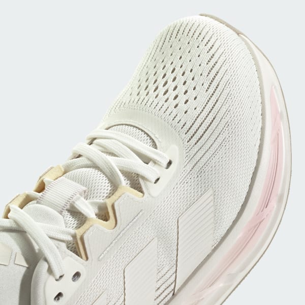 Questar 3 Running Shoes