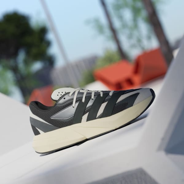 adidasオズガイア ライトベージュ adidas OZGAIA オズガイア スニーカー ライトベージュ 24.5cm