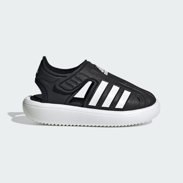 Svart Closed-Toe Summer Water Sandaler