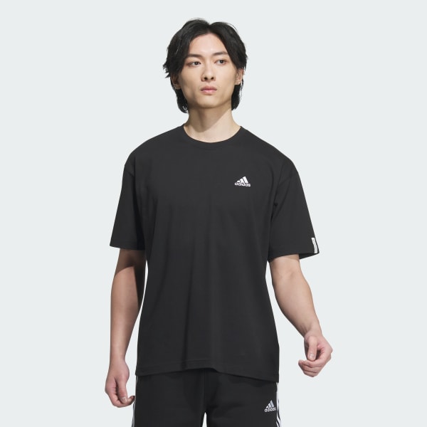 ブラック エッセンシャルズ プラス ルーズフィット スモールロゴ 半袖Tシャツ