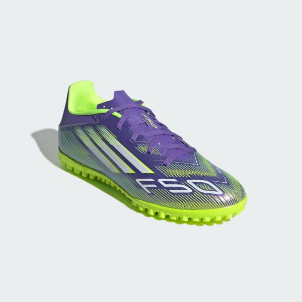 Morado Zapatos de fútbol F50 Club pasto sintético