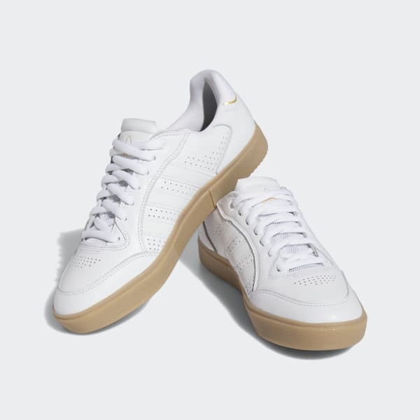 Bianco Scarpe Tyshawn Low